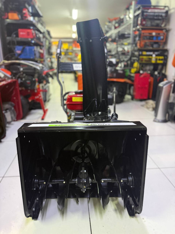 Снегоуборщик бензиновый GRUWATT CM-7.0/560/520ZR УЦ