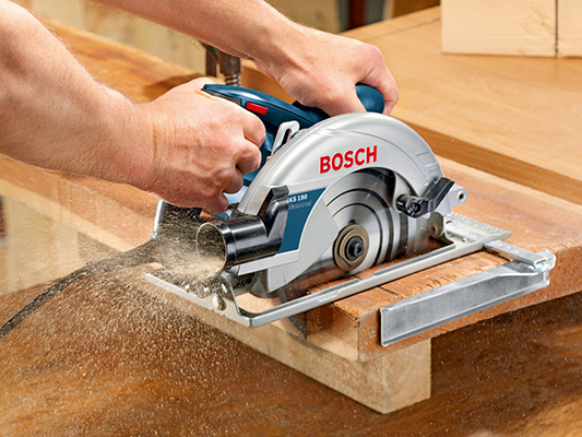 Пила дисковая BOSCH GKS 190