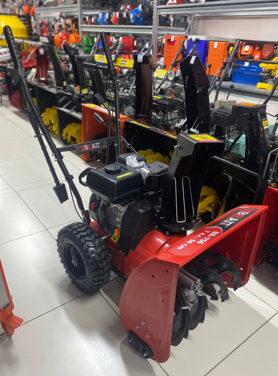 Снегоуборщик бензиновый BRAIT BR-756