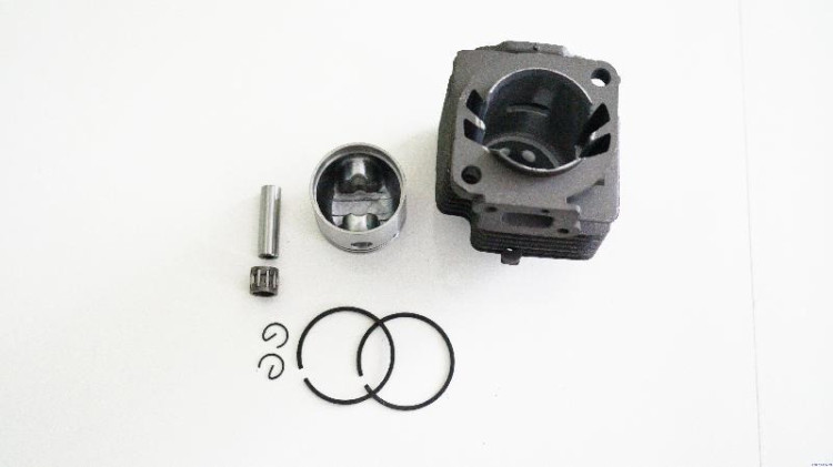 Поршневая группа бензотримера BR-T430 Patriot