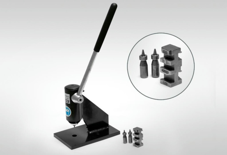 Станок расклепачный CB REZER