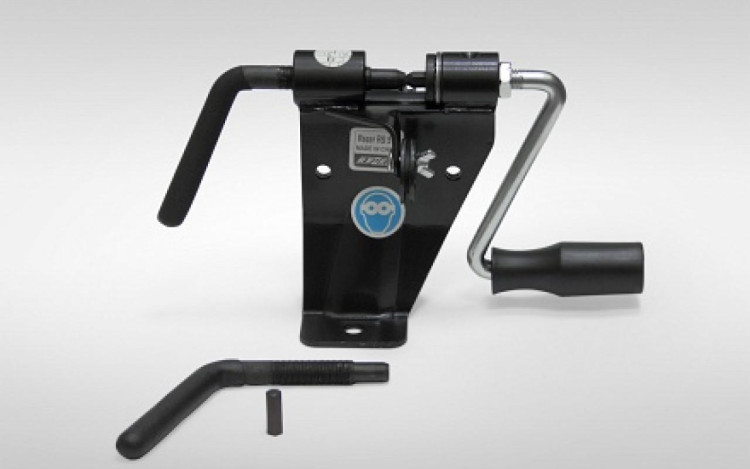 Станок клепальный RS REZER