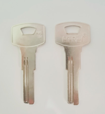 Заготовка для ключа AVERS AVE-1D метал.