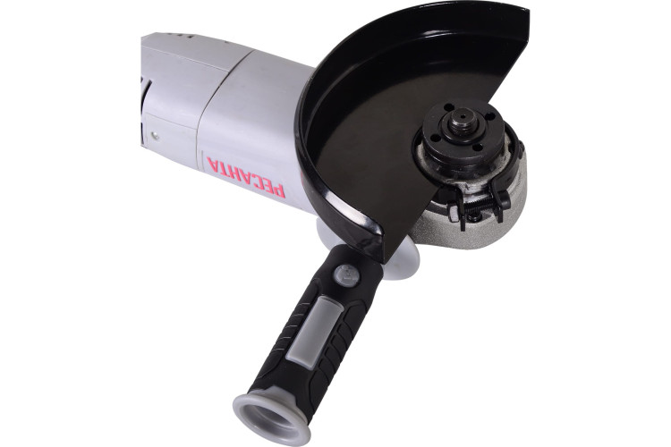 Угловая шлифмашина Ресанта УШМ-150/1400Э