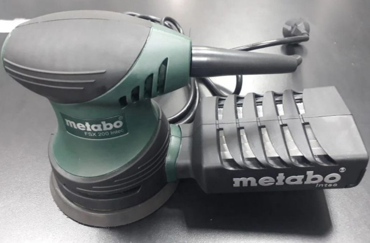 Эксцентриковая шлифмашина Metabo FSX 200 Intec