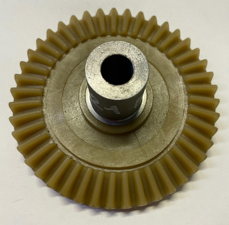 Шестерня эл.пилы Партнер прямой зуб F121В