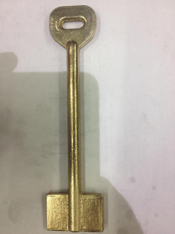 заготовка ключа Д8-1 длинный