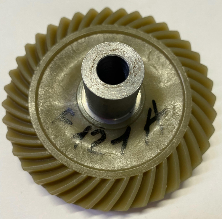 Шестерня эл.пилы Партнер косой зуб F121А