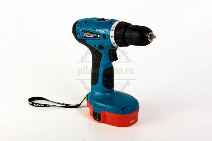 Аккумуляторная дрель-шуруповерт Калибр ДА-514,4/2+ Li-lon