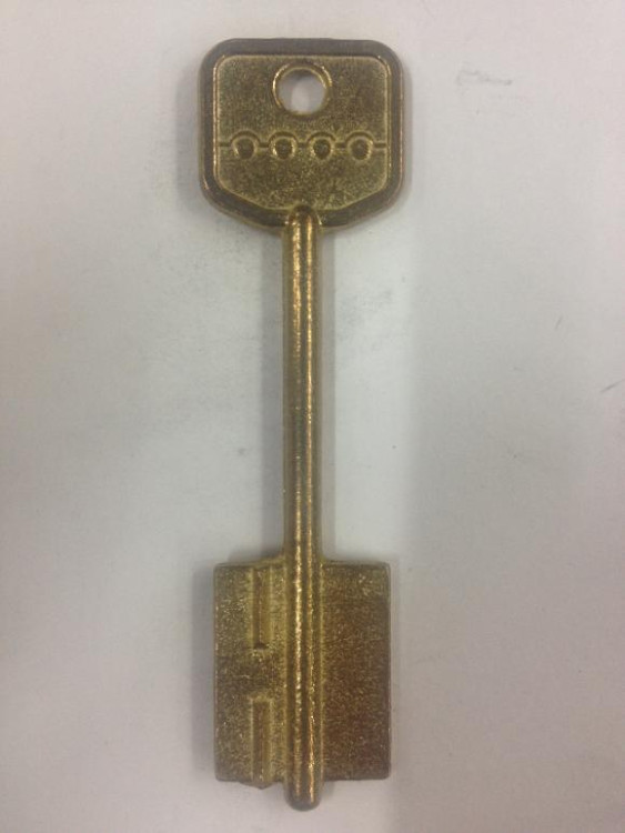 заготовка ключа СНТ-2