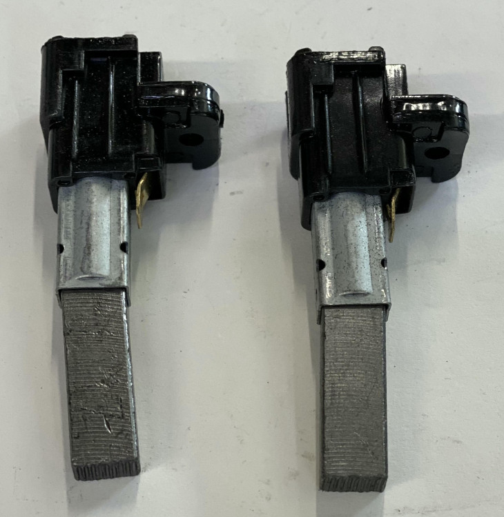 Щётка 6,5х10х32 Пылесос SAMSUNG, LG с щёткодержателем