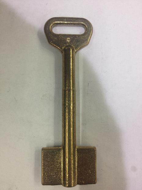 заготовка ключа Д8-1 короткий