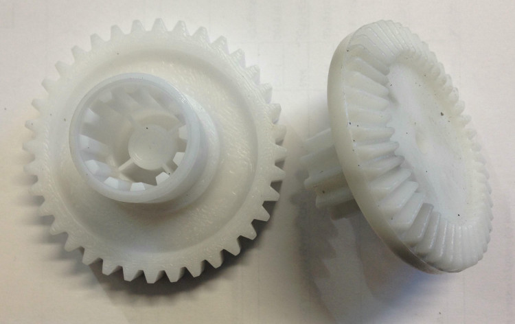 Комплект шестерёнок к электромясорубке Серафима из 2х шт F58