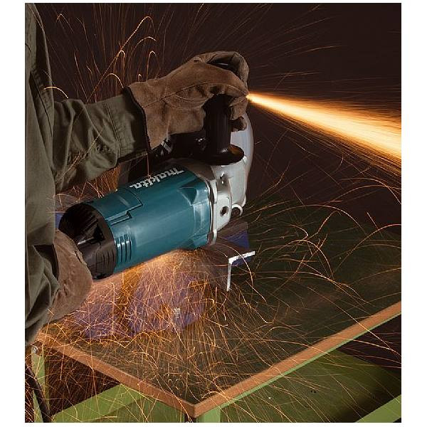 Угловая шлифмашина Makita GA9060