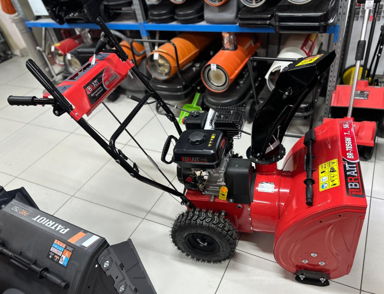 Снегоуборщик бензиновый BRAIT BR-7856W
