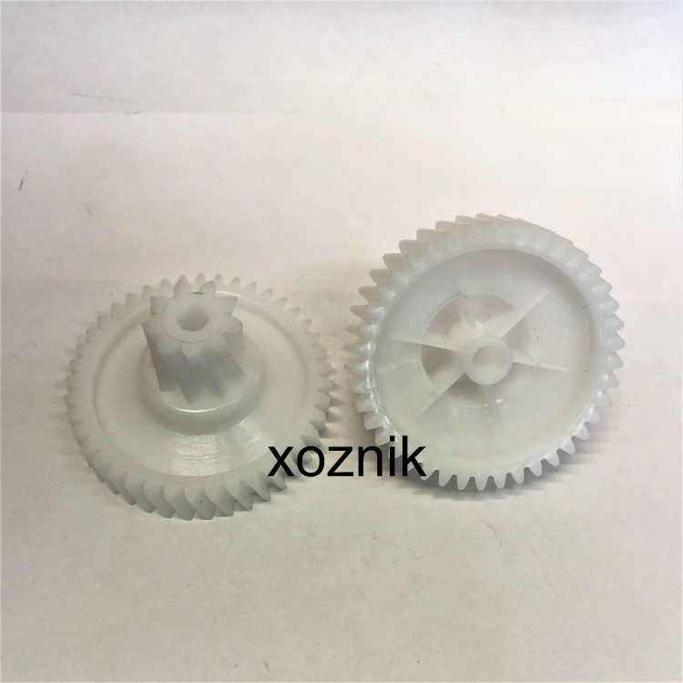 Шестерёнка для мясорубки ROLSEN 66x22 косо/косо RL66