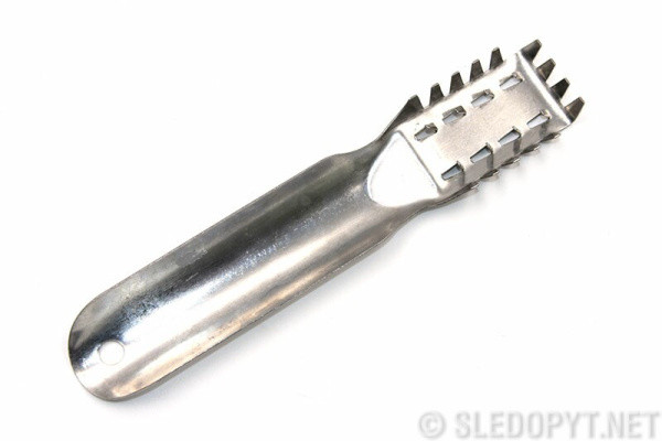 Рыбочистка 19 см. 22 зуба, плоская с отверстием