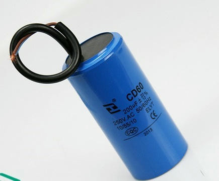 Конденсатор 300 mF с проводом