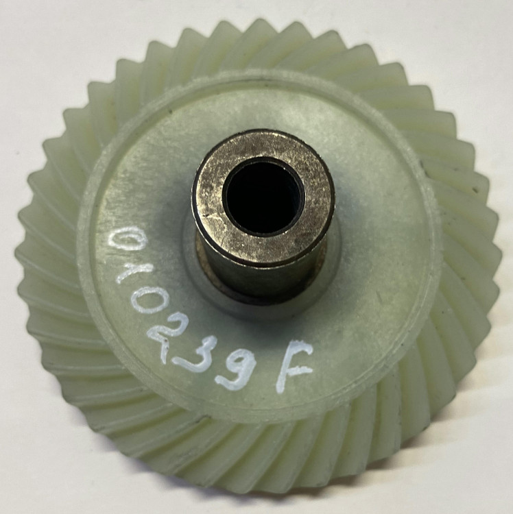 Шестерня для эл.пилы Хоумлайт, Альпина 010239(F)