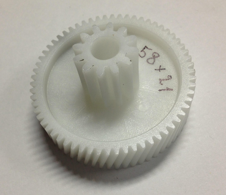 Шестерёнка для мясорубки KAMBROOK Ø58 х21мм 12 зуб. F29B