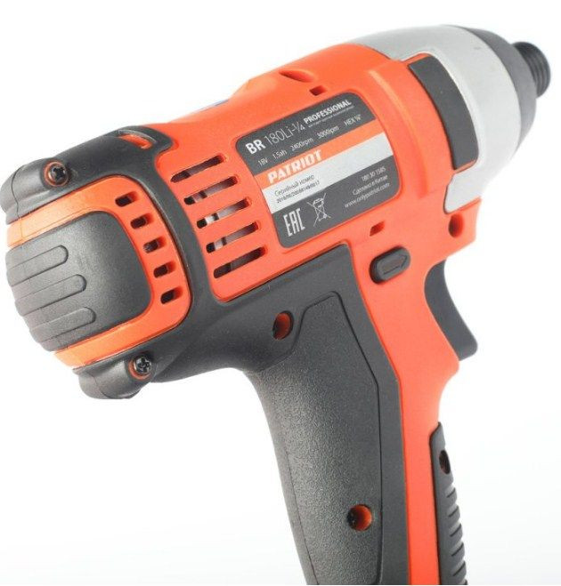 Винтоверт ударный аккумуляторный PATRIOT BR 180Li 1/4