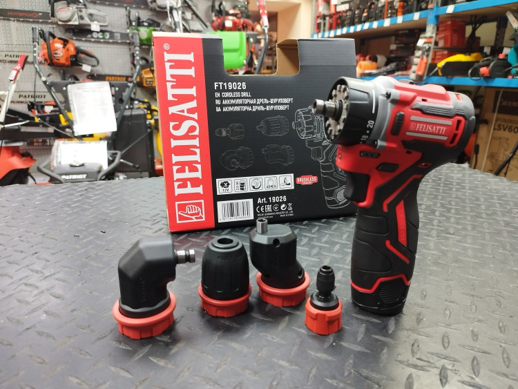 Аккумуляторная дрель FELISATTI ДА-12В (4 насадки)