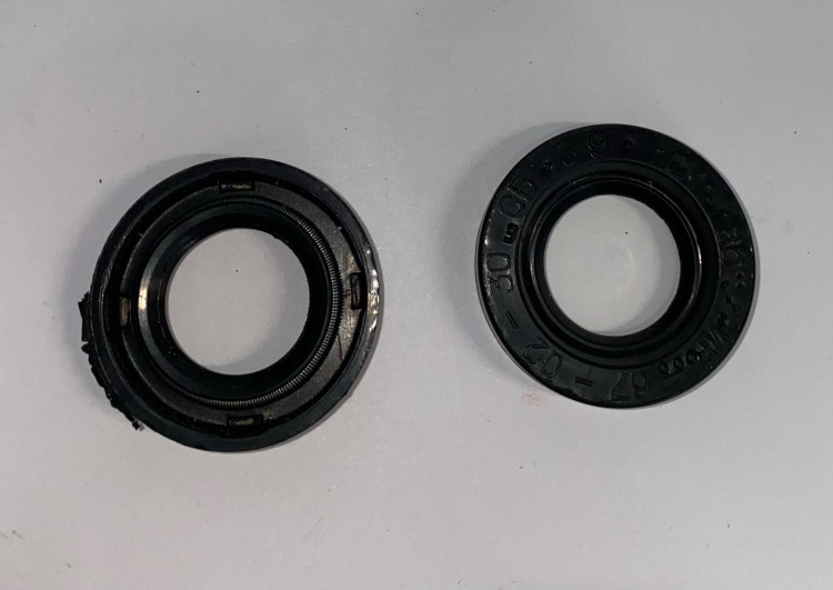 Сальник редуктора Урал 35*18*7