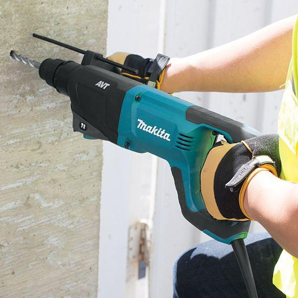 Перфоратор Makita HR2641