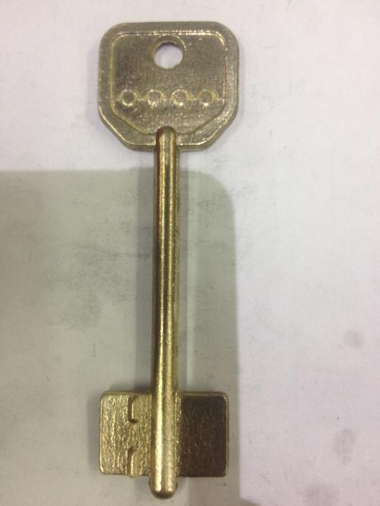 заготовка ключа СНТ-7