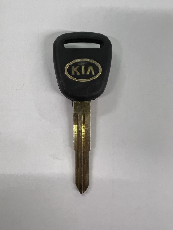Заготовка для ключа KIA-3 DP логотип (0240/1)