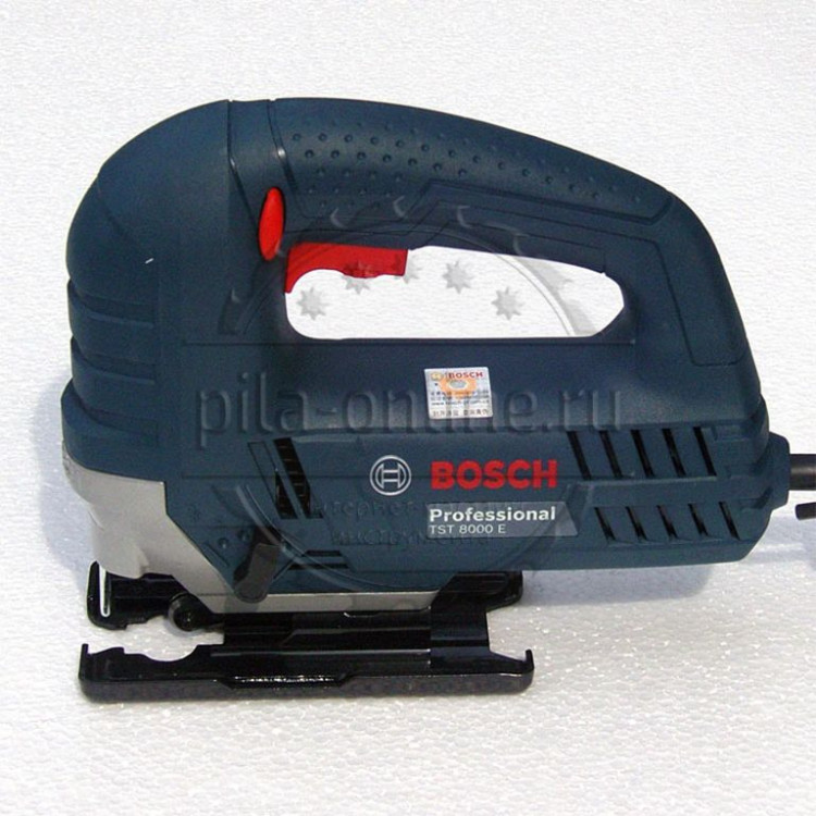 Лобзик BOSCH GST 8000 Е