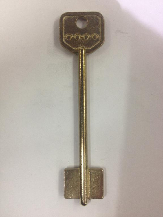 заготовка ключа СОБР левый